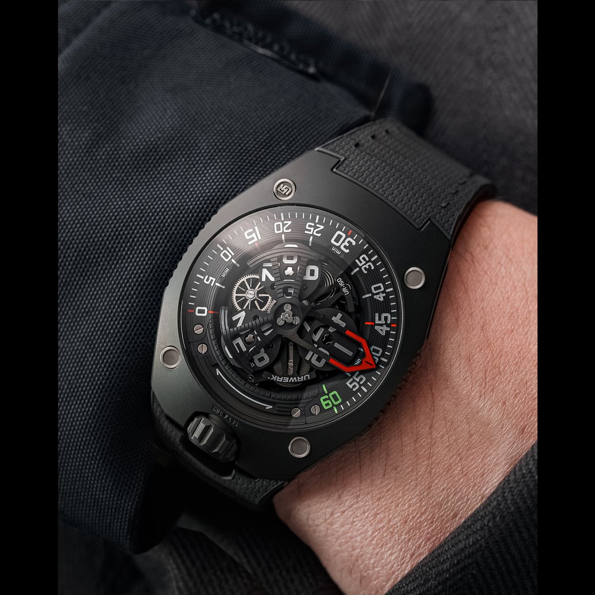 URWERK UR-150 Scorpion 