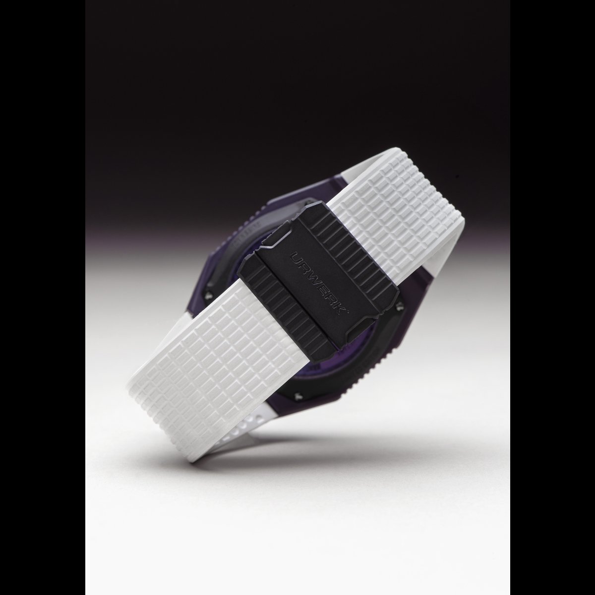 URWERK UR-100V Ultraviolet