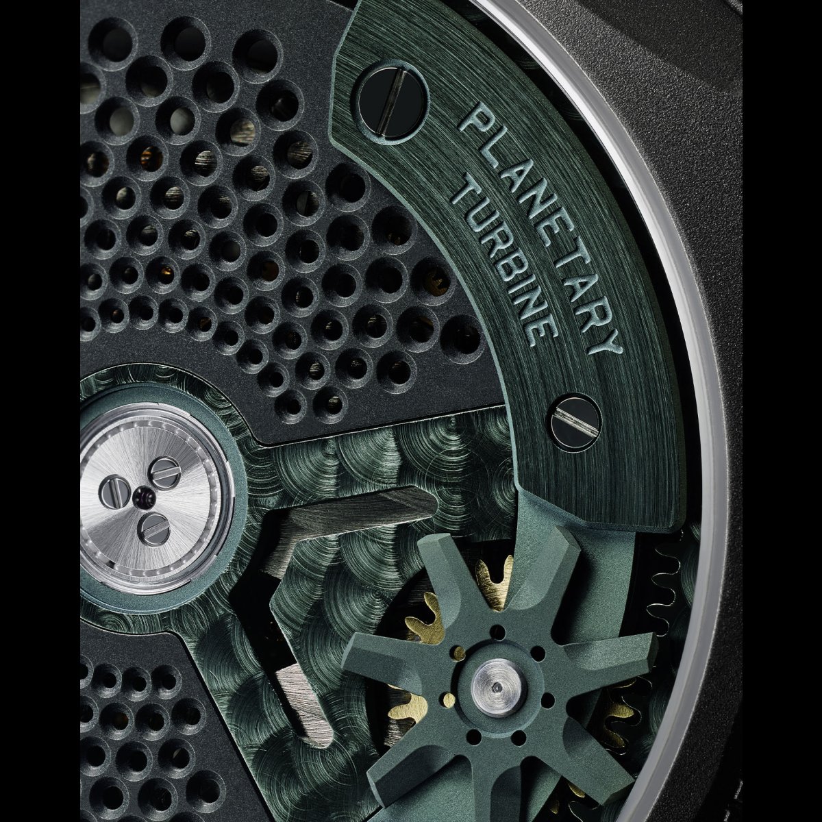 UR-100V Magic T Hunter Green