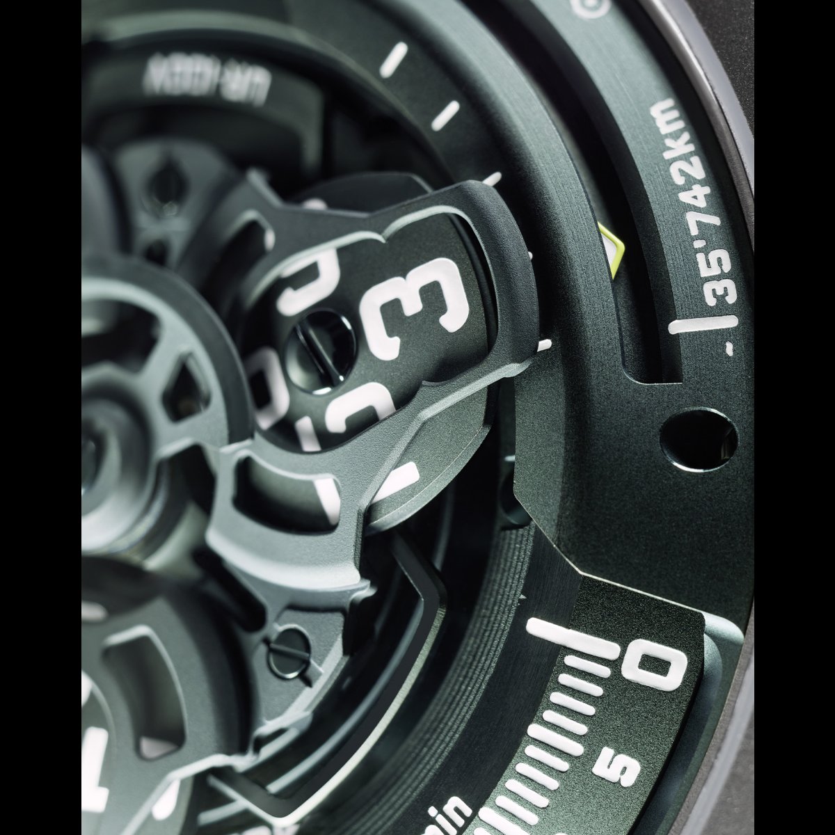 UR-100V Magic T Hunter Green