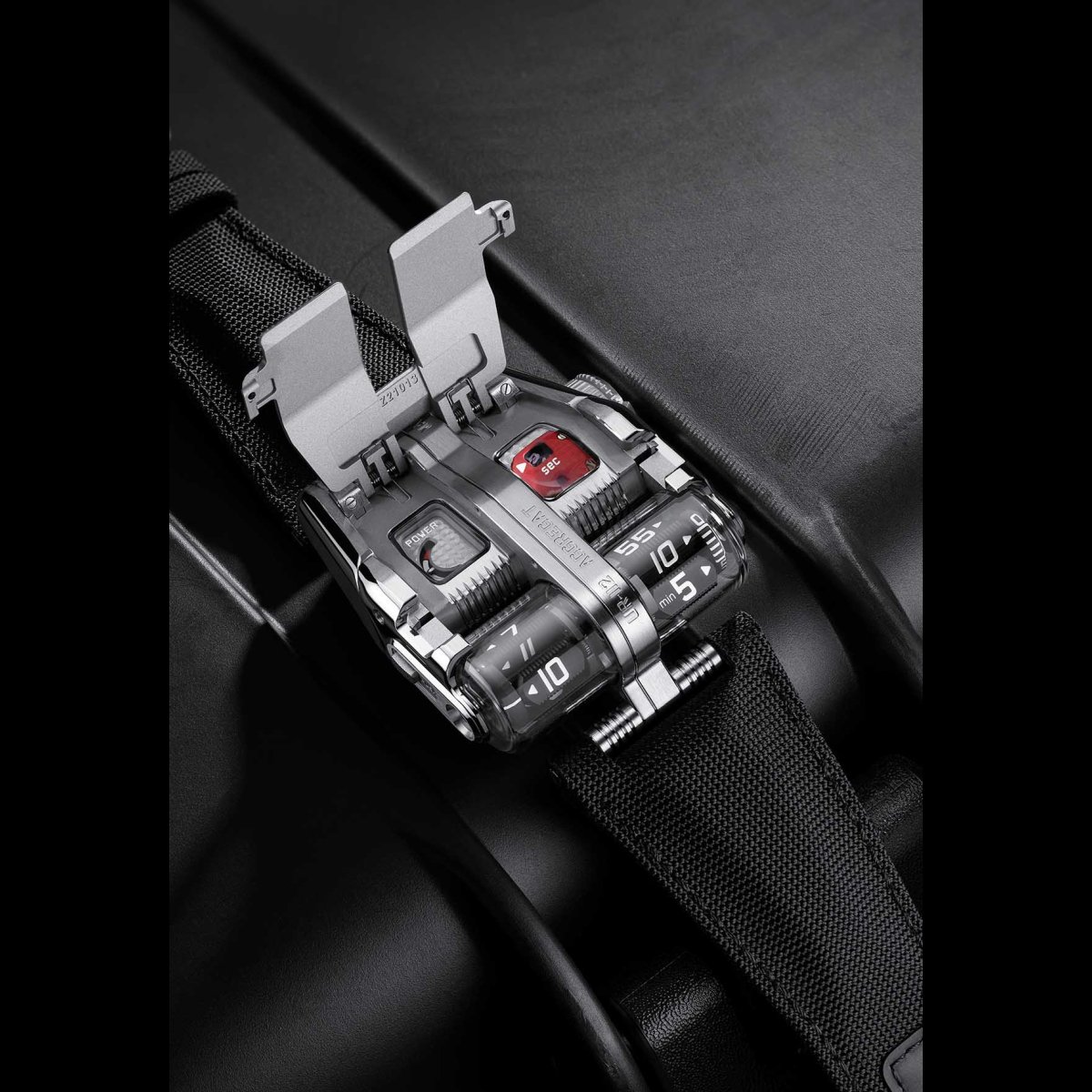 URWERK UR-112 Odyssey