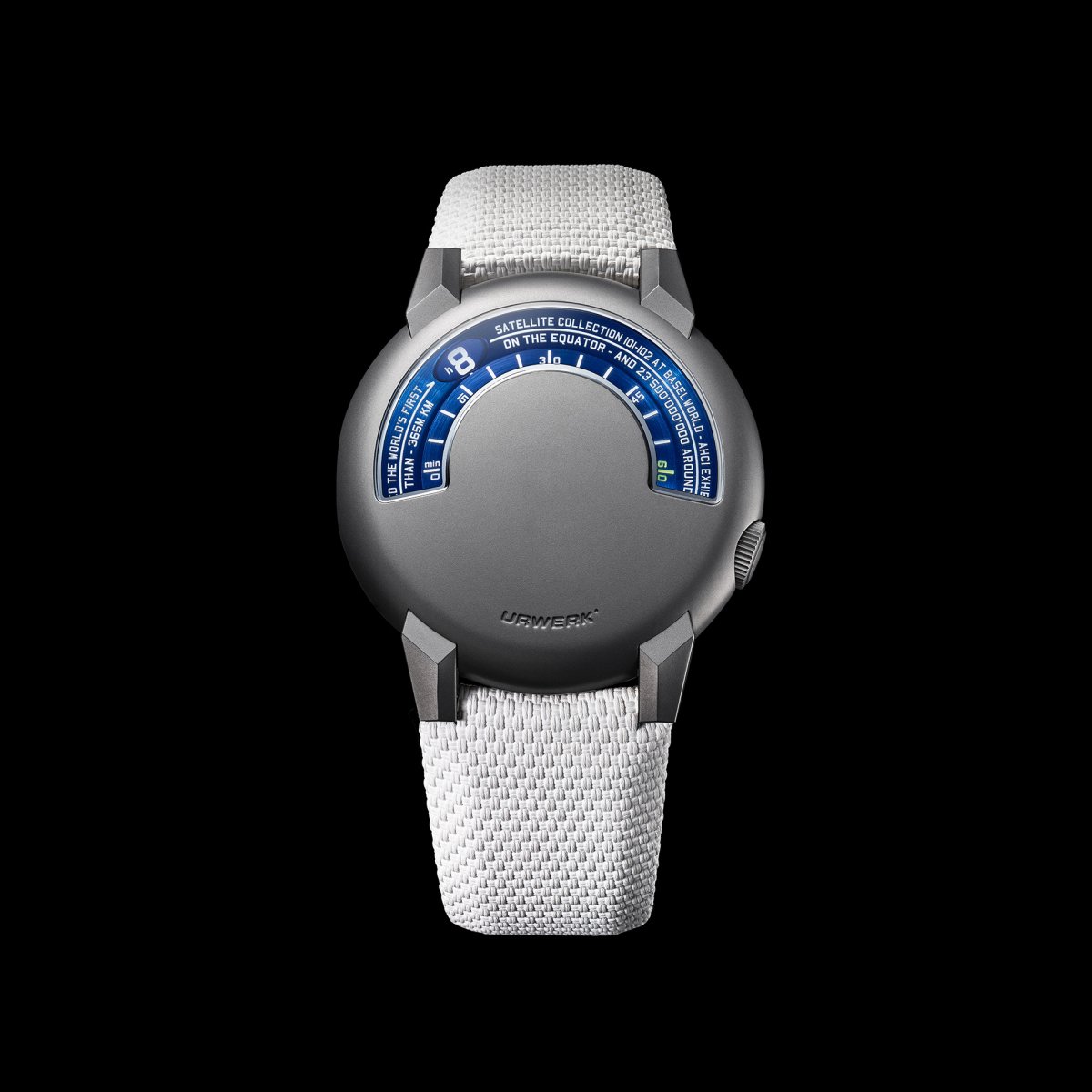 Felix Baumgartner flies in his Zenith Stratos watch | The Jewellery Editor